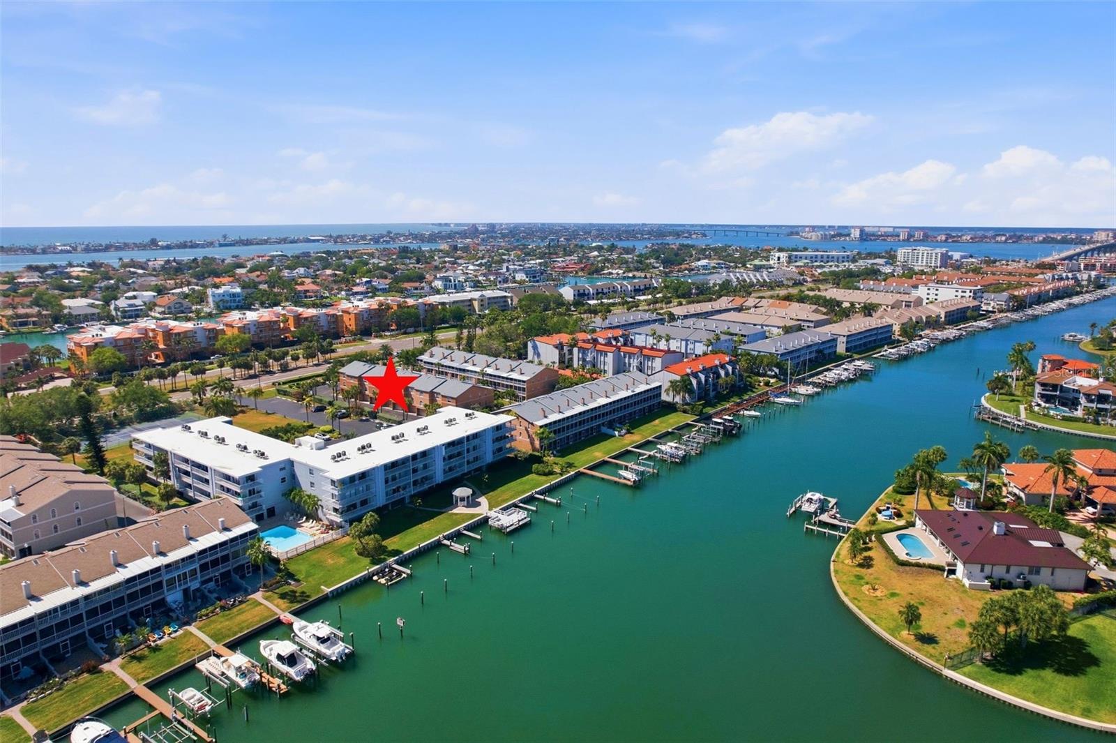 PALM ISLAND TWNHMS - Residential
