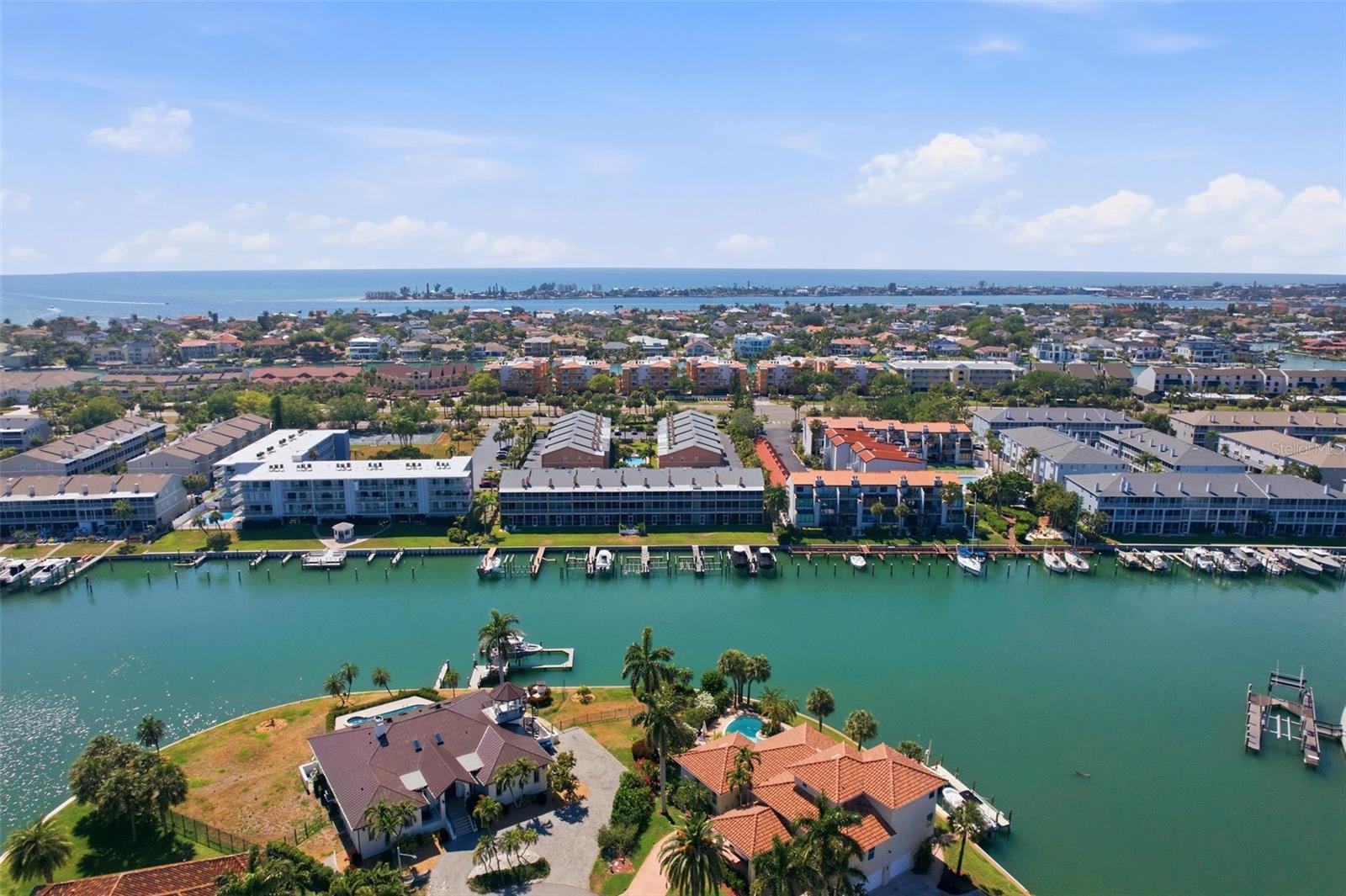 PALM ISLAND TWNHMS - Residential