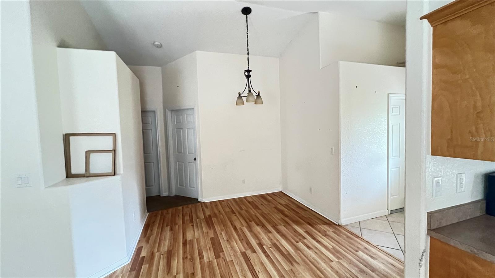 AUBURNDALE HEIGHTS - Residential