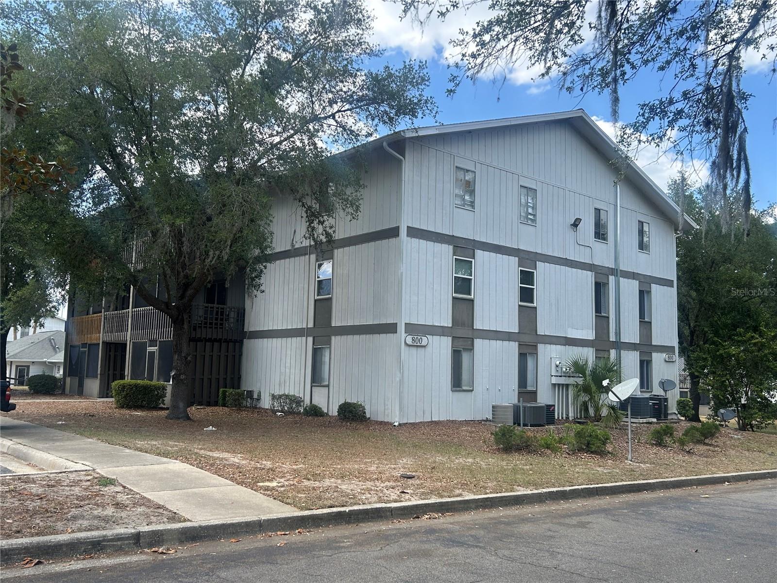 OAKS - Residential