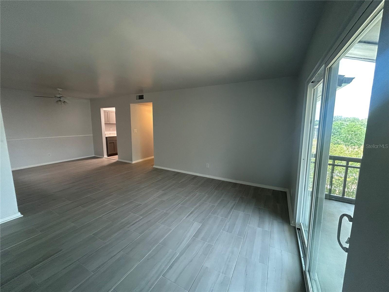 6519 W NEWBERRY ROAD 811