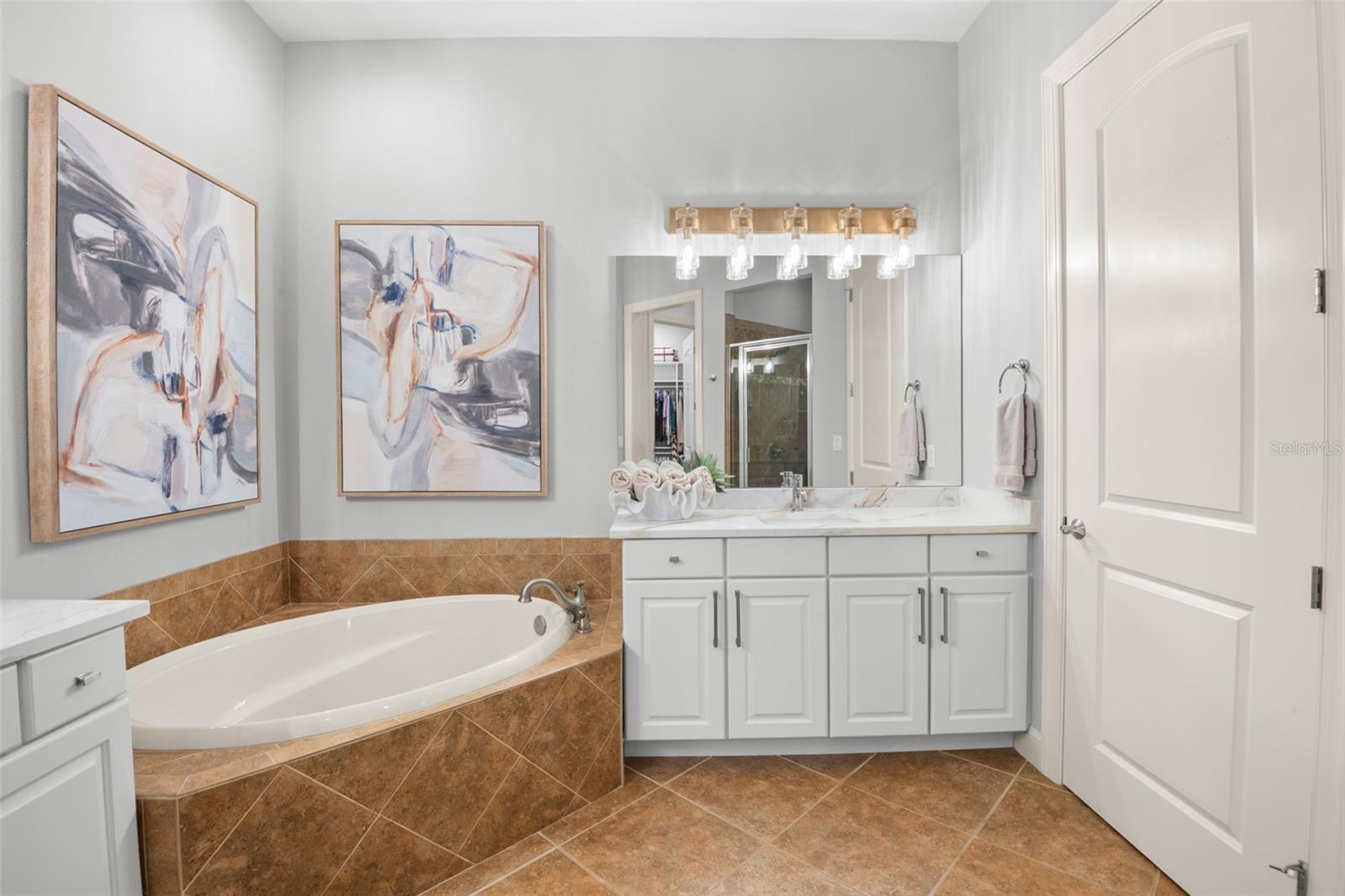 MARINA BAY CAPTIVA CONDOS - Residential