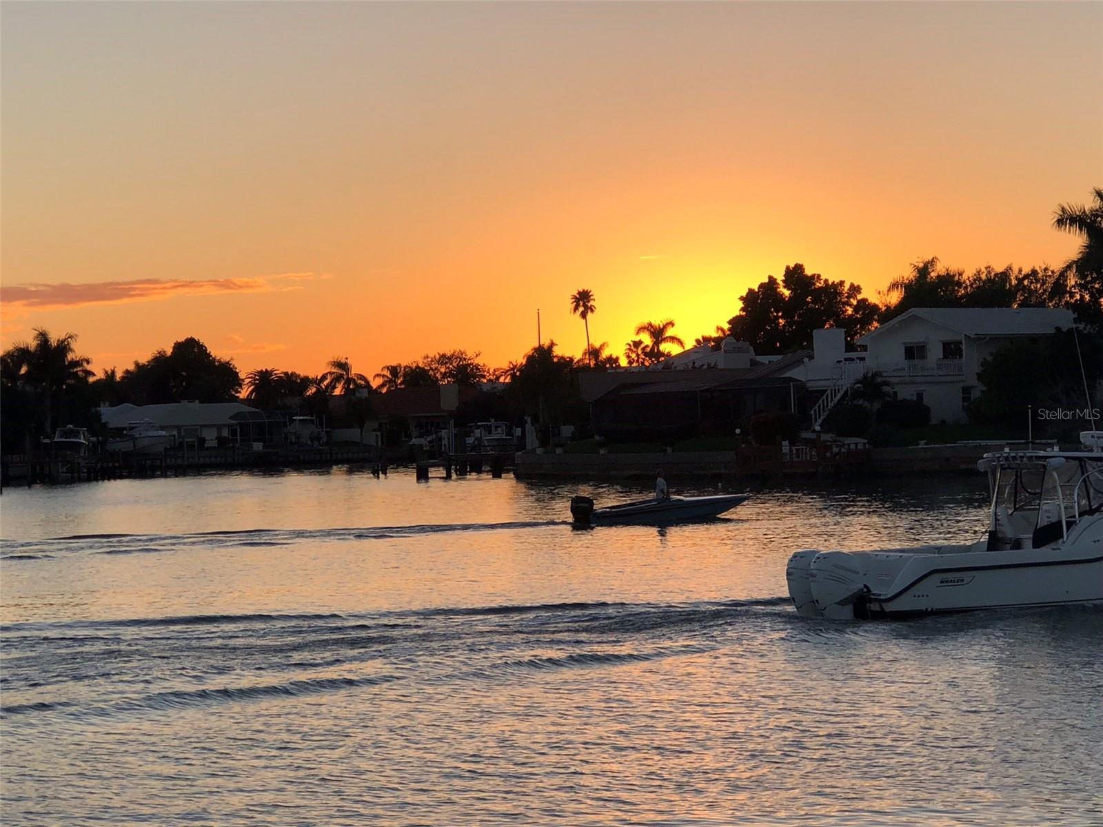 MARINA BAY CAPTIVA CONDOS - Residential