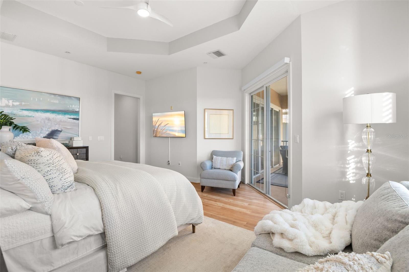 MARINA BAY CAPTIVA CONDOS - Residential