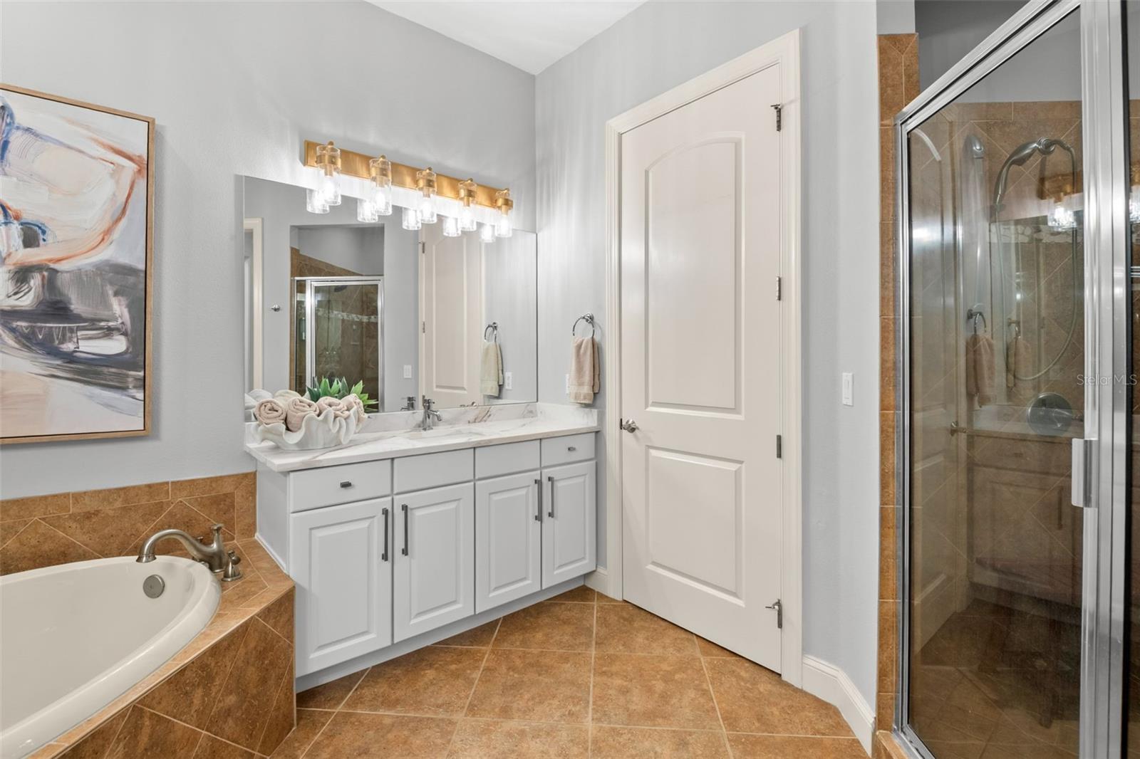 MARINA BAY CAPTIVA CONDOS - Residential