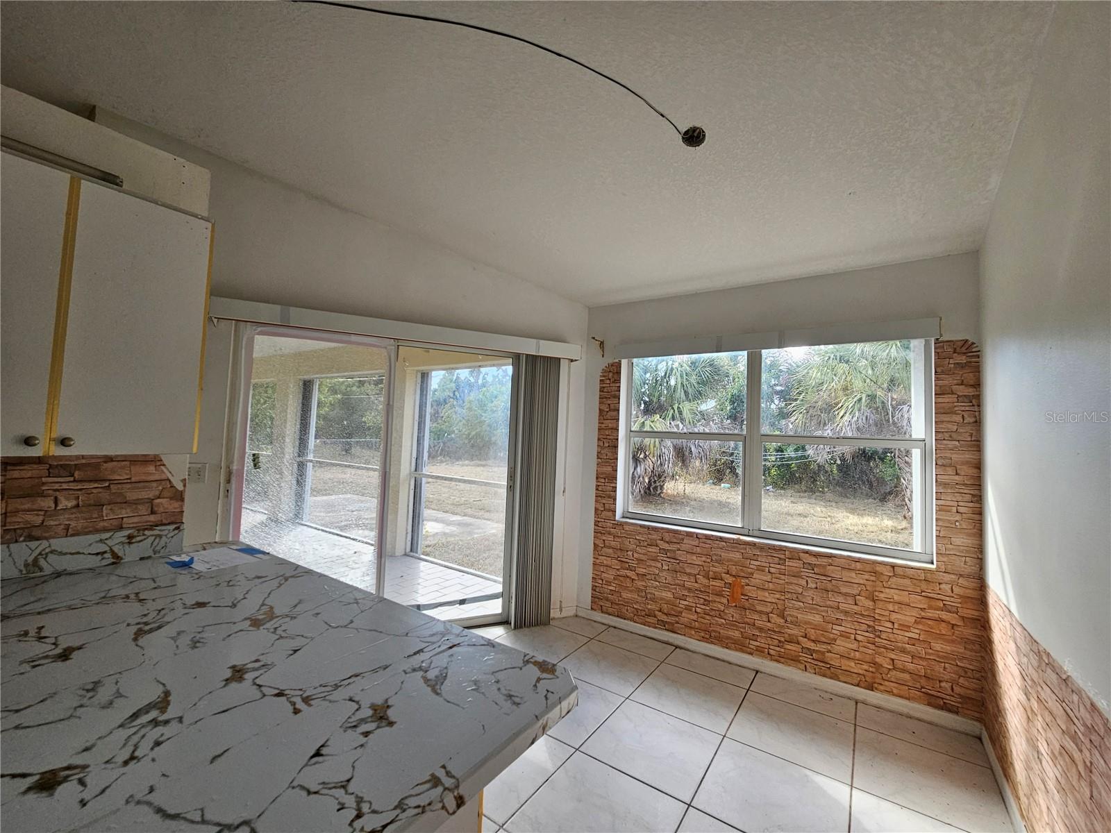 WARM MINERAL SPGS - Residential