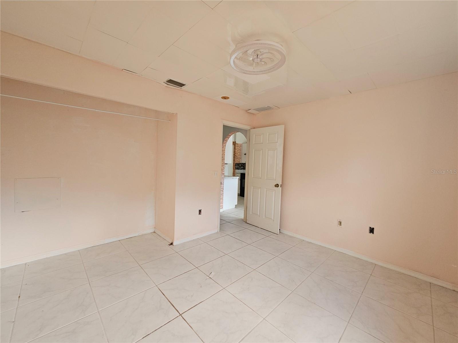 WARM MINERAL SPGS - Residential