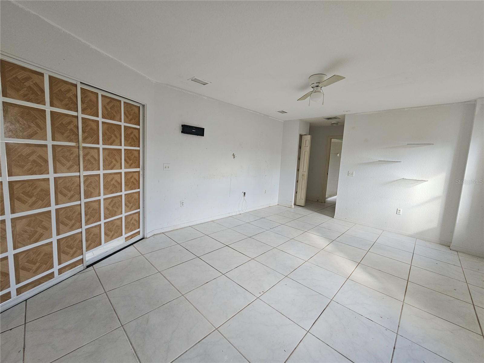 WARM MINERAL SPGS - Residential