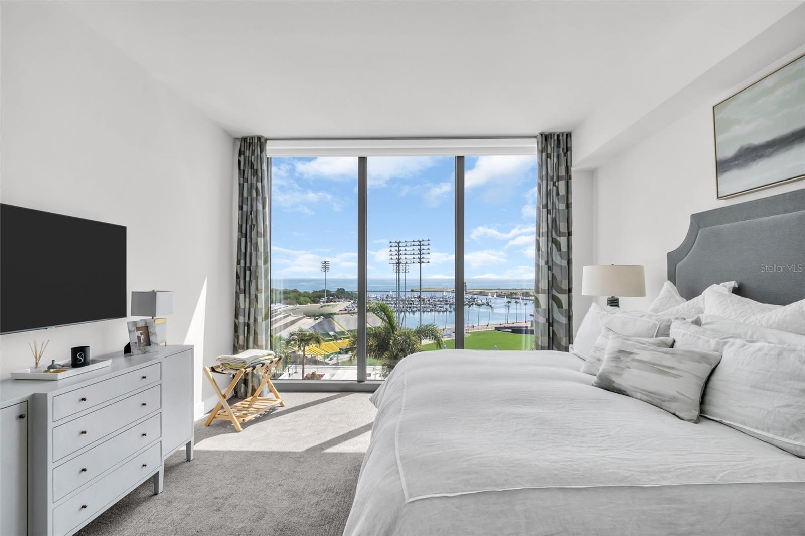 SALTAIRE CONDOMINIUM - Residential