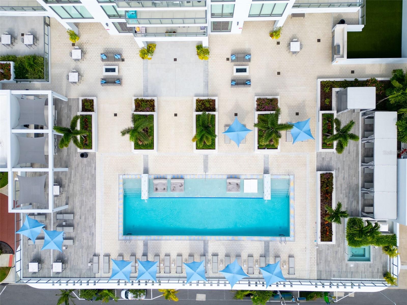 SALTAIRE CONDOMINIUM - Residential