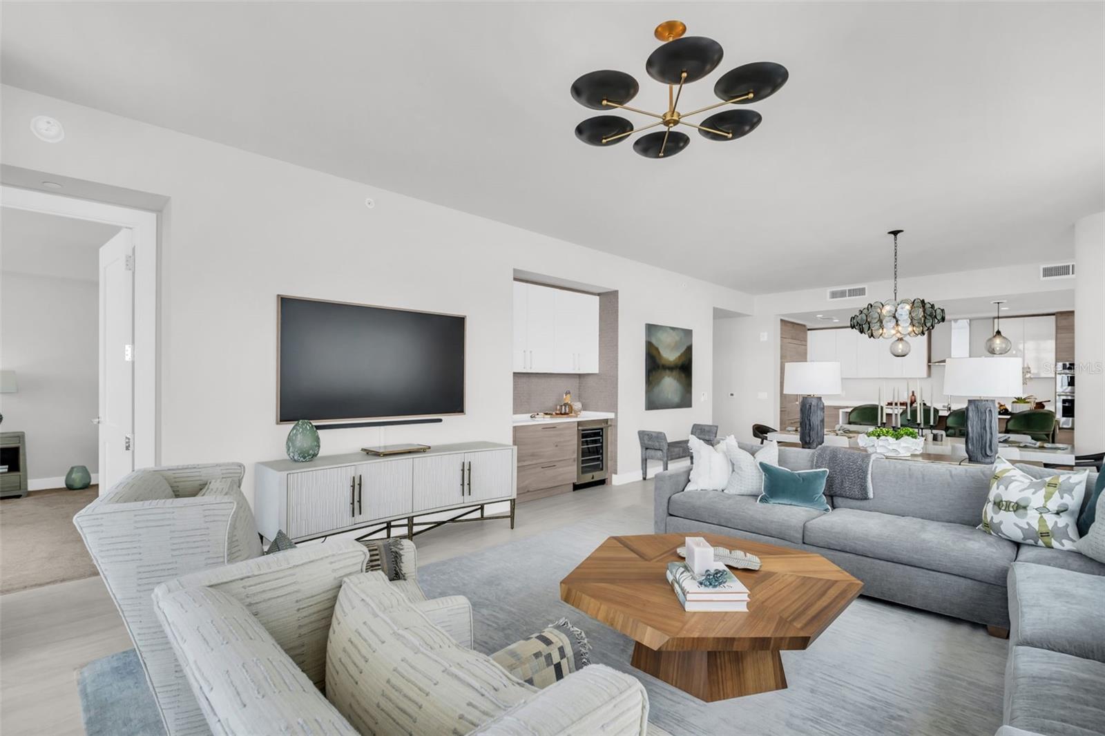 SALTAIRE CONDOMINIUM - Residential