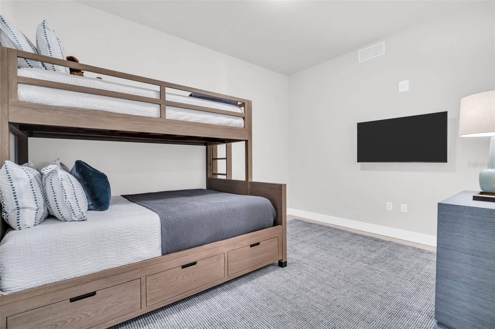 SALTAIRE CONDOMINIUM - Residential