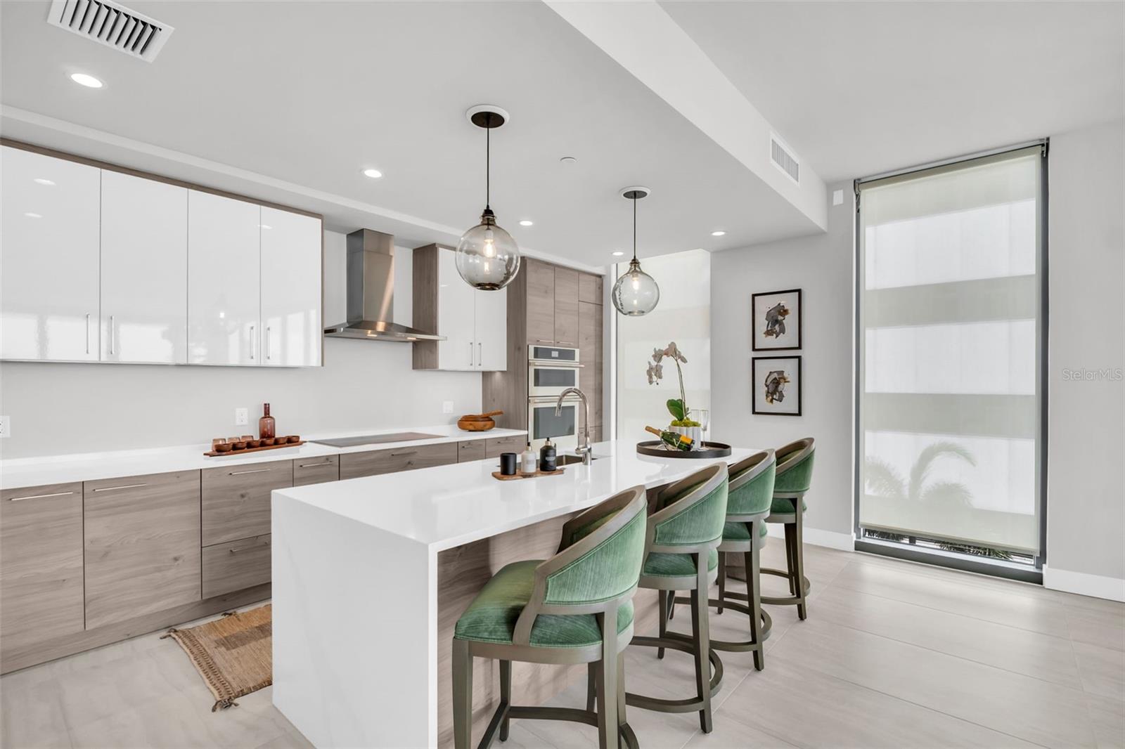 SALTAIRE CONDOMINIUM - Residential