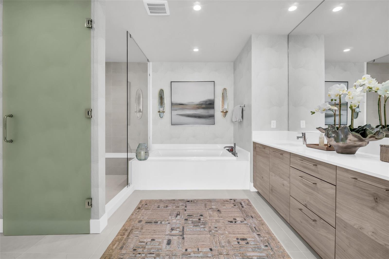 SALTAIRE CONDOMINIUM - Residential