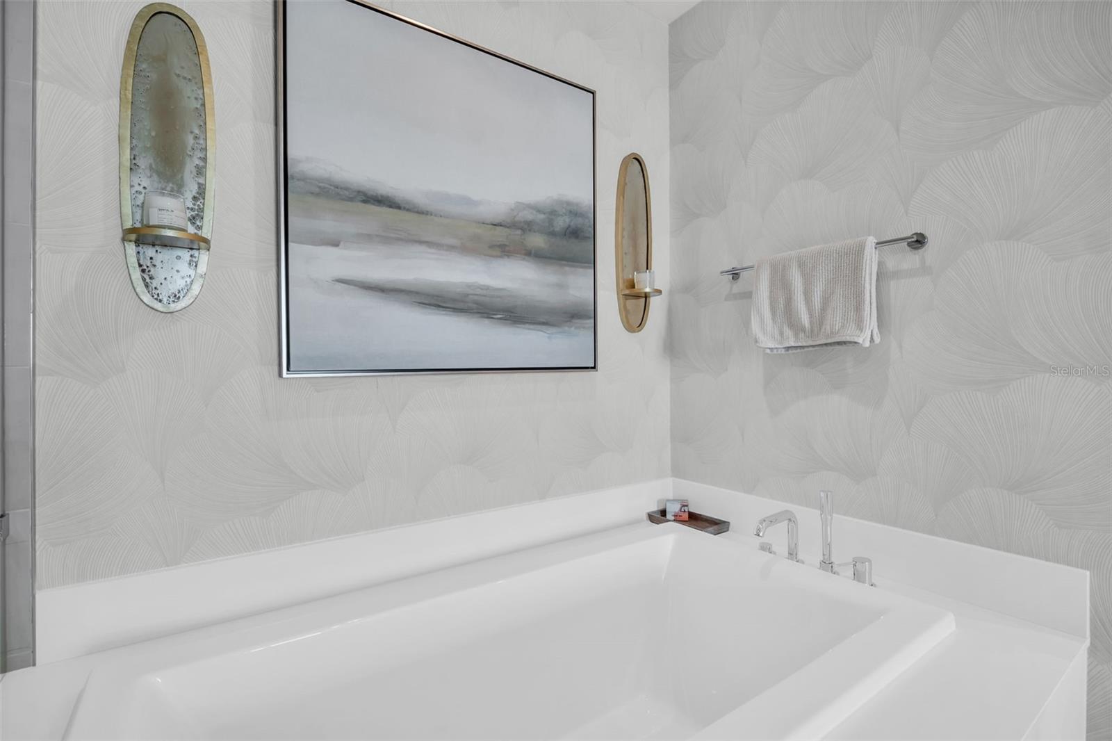 SALTAIRE CONDOMINIUM - Residential