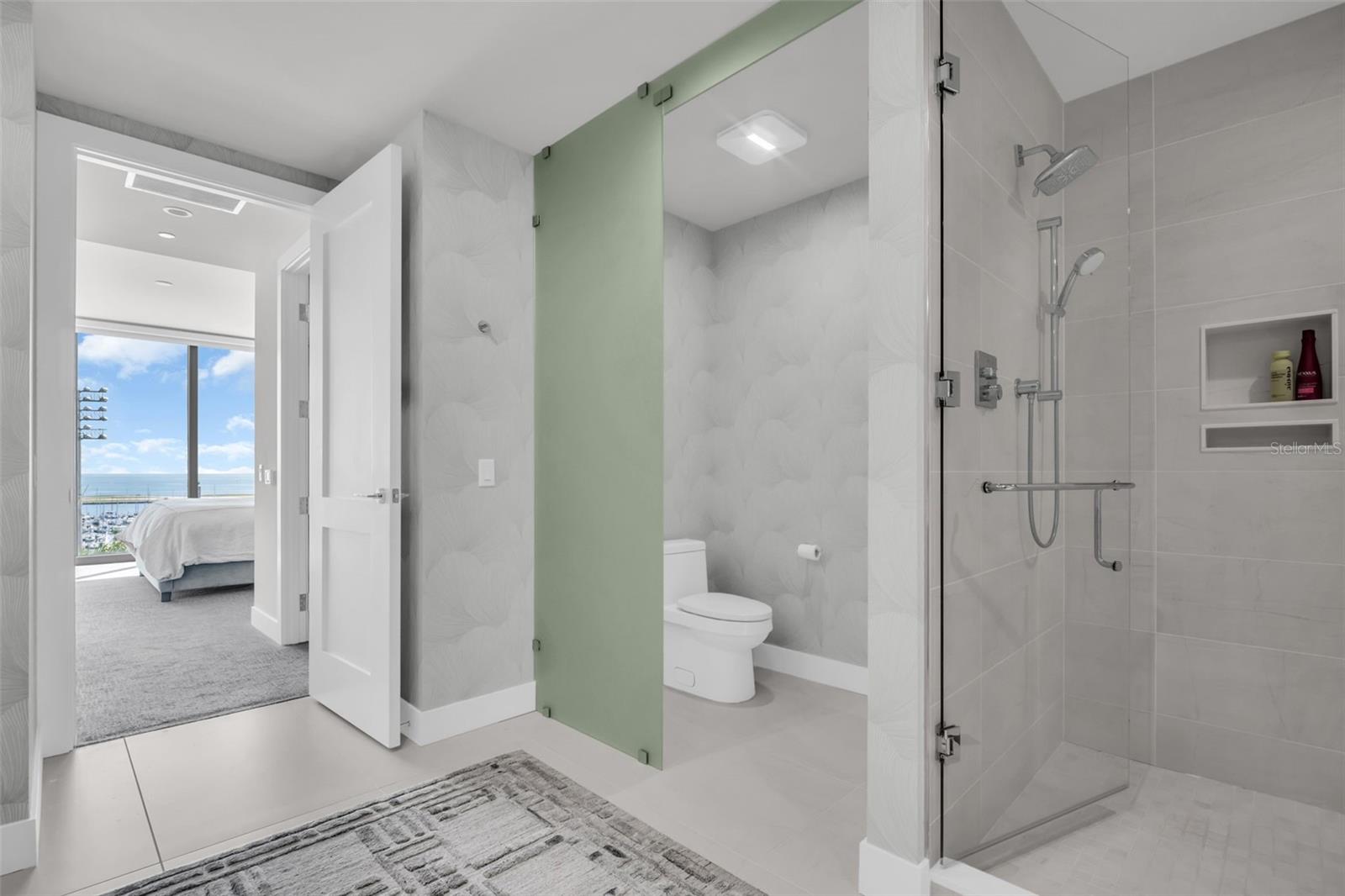 SALTAIRE CONDOMINIUM - Residential