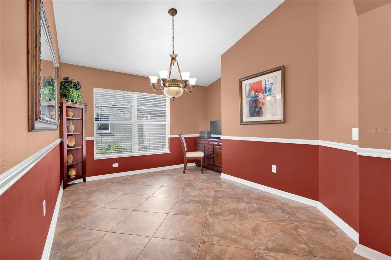 LAKESIDE TR B - Residential