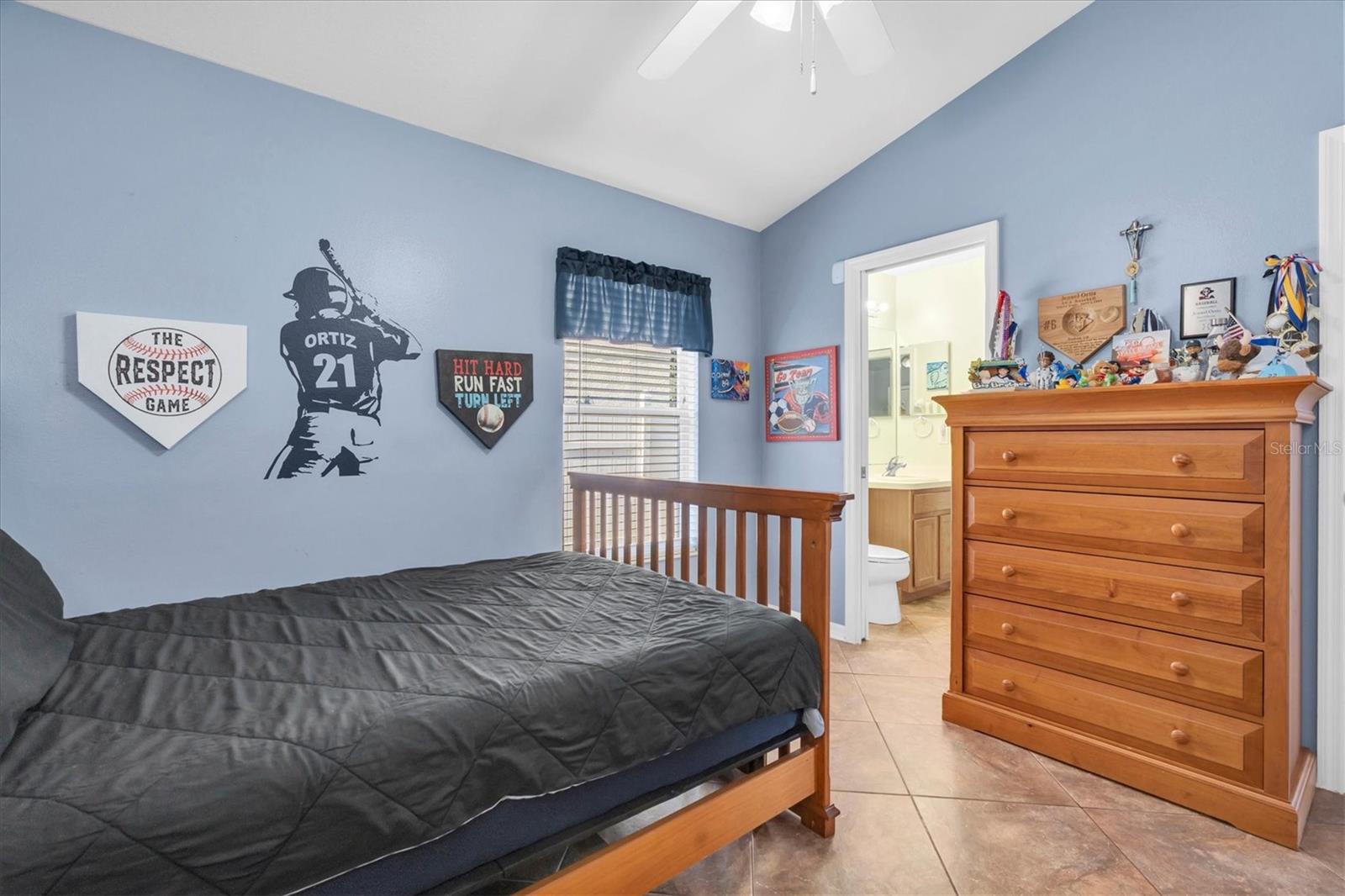 LAKESIDE TR B - Residential