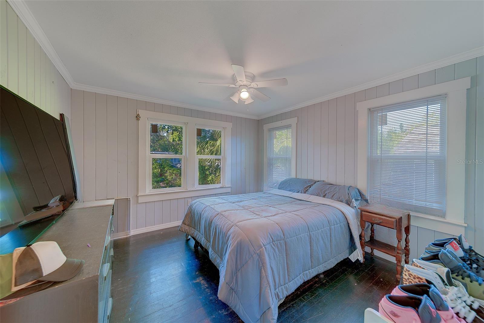 LAKEVIEW HEIGHTS - Residential