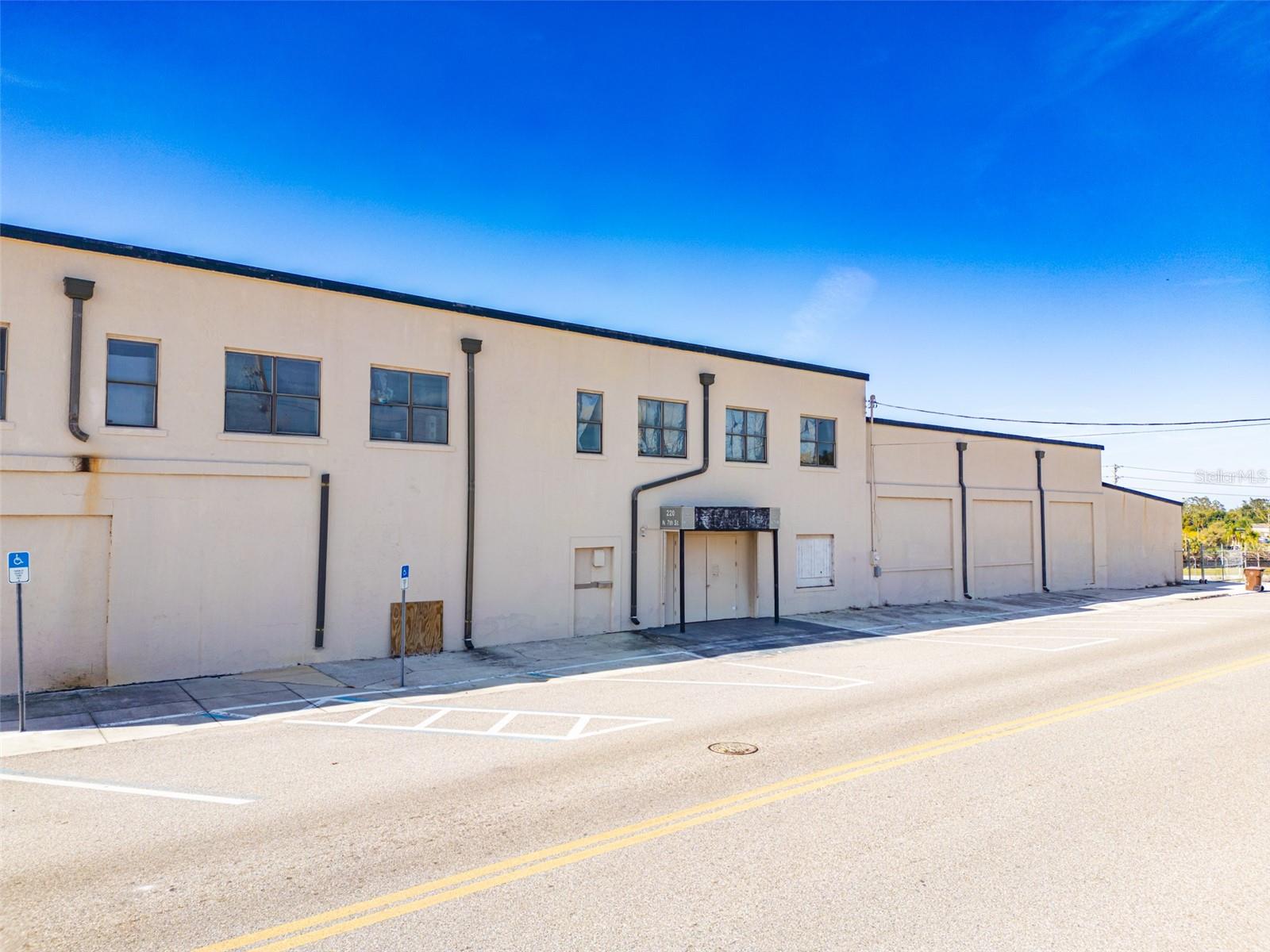 220 N 7TH STREET