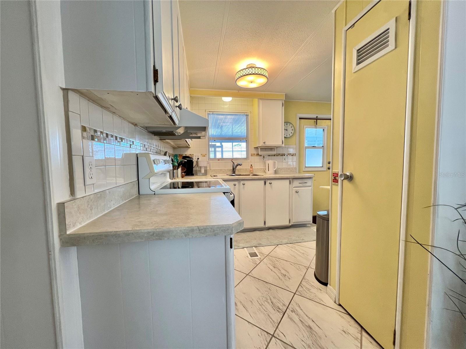 217 PALO VERDE DRIVE