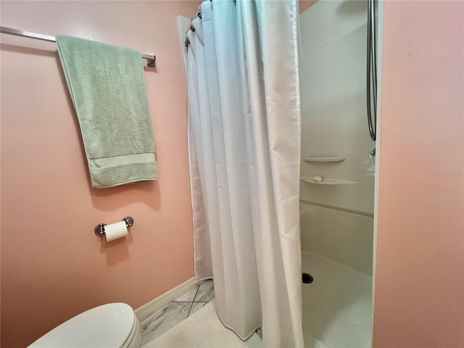 HAWTHORNE AT LEESBURG A COOP - Residential