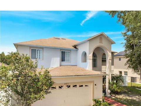 Photo of 563 Bristol Circle, Kissimmee, FL 34758 (MLS # O6328919)