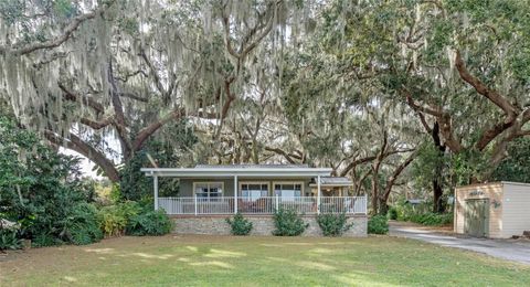 A home in SUMMERFIELD