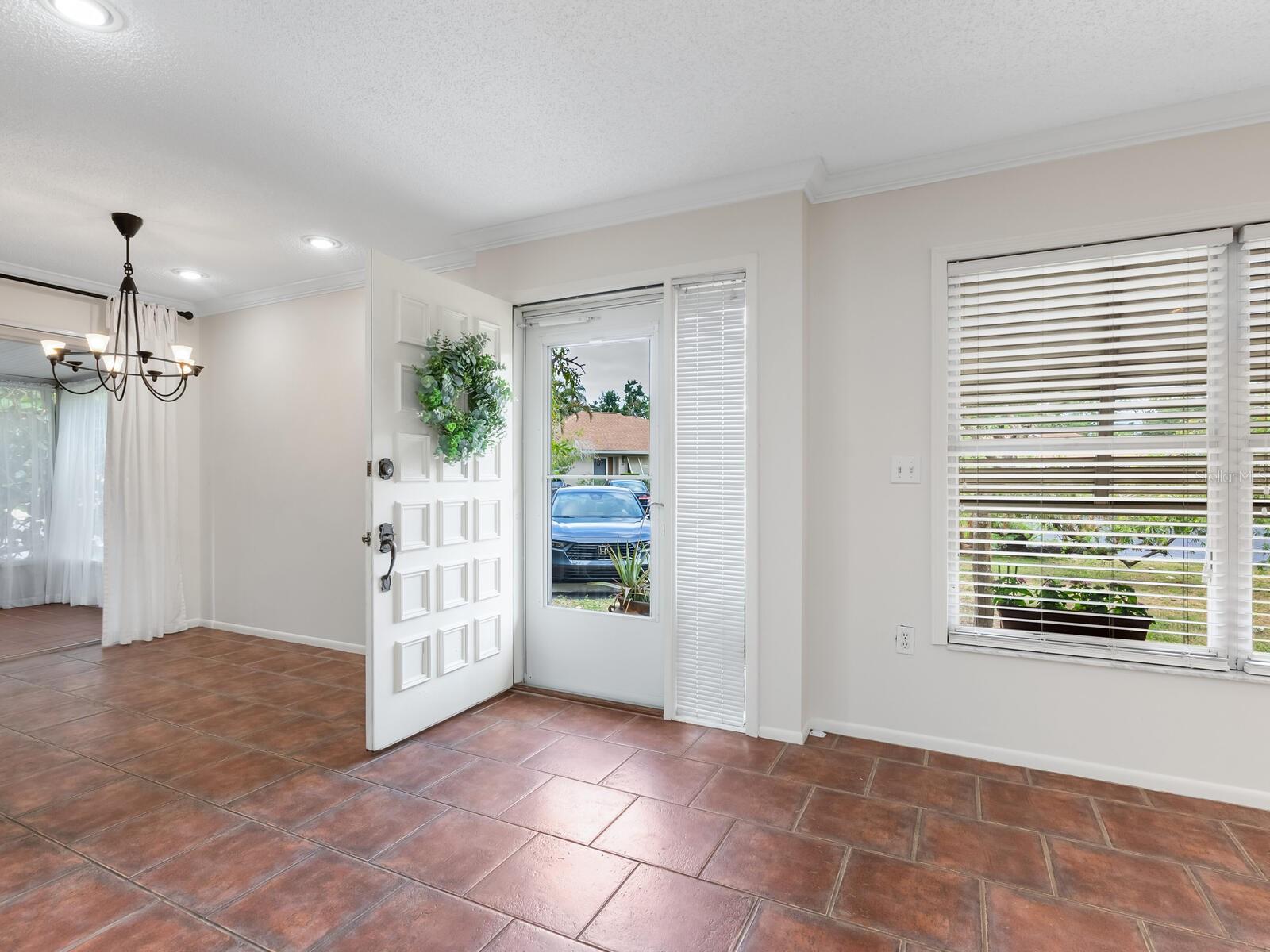 635 N JEFFERSON AVENUE 635