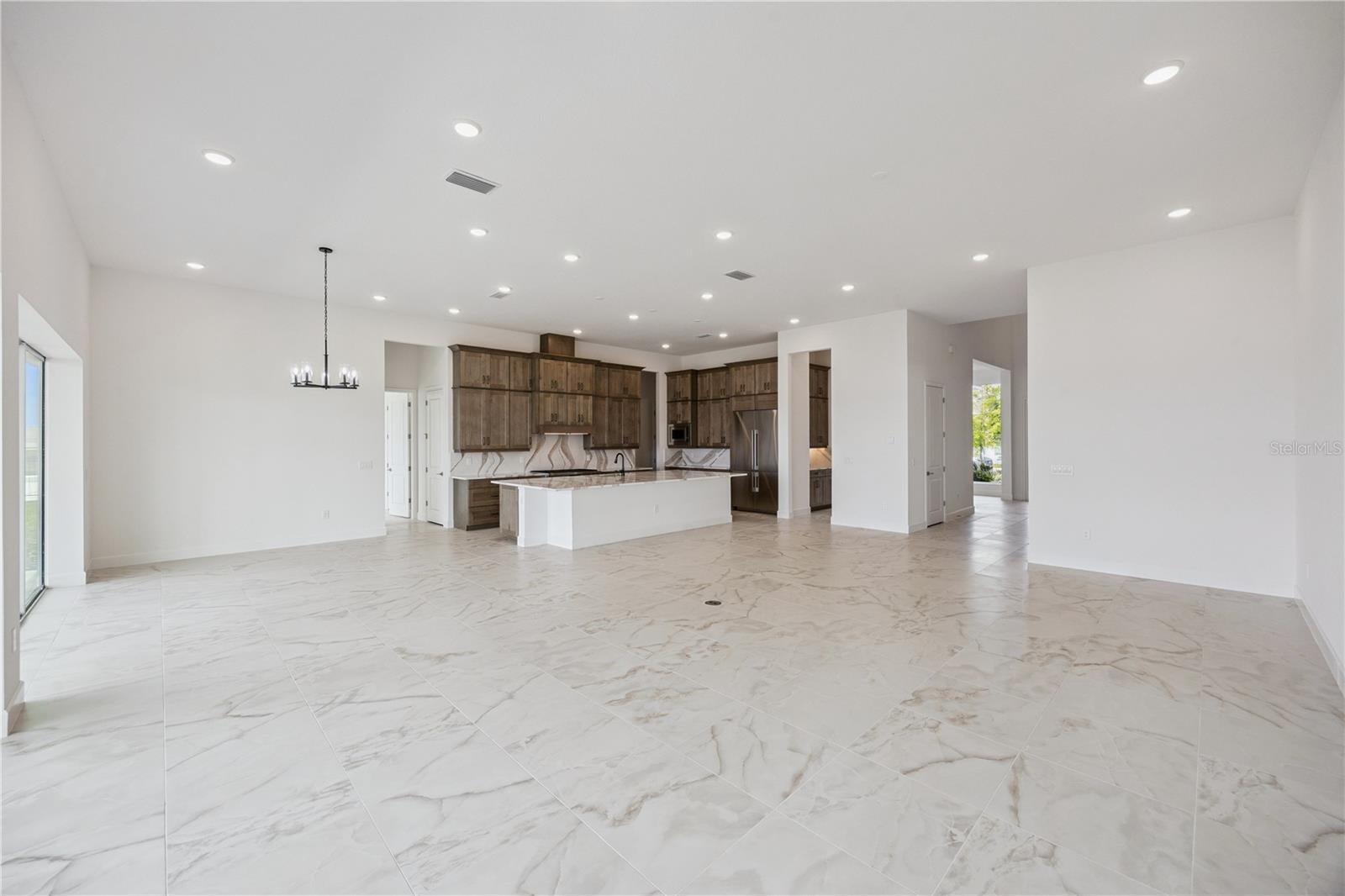 14168 LARKSPUR LAKE DRIVE