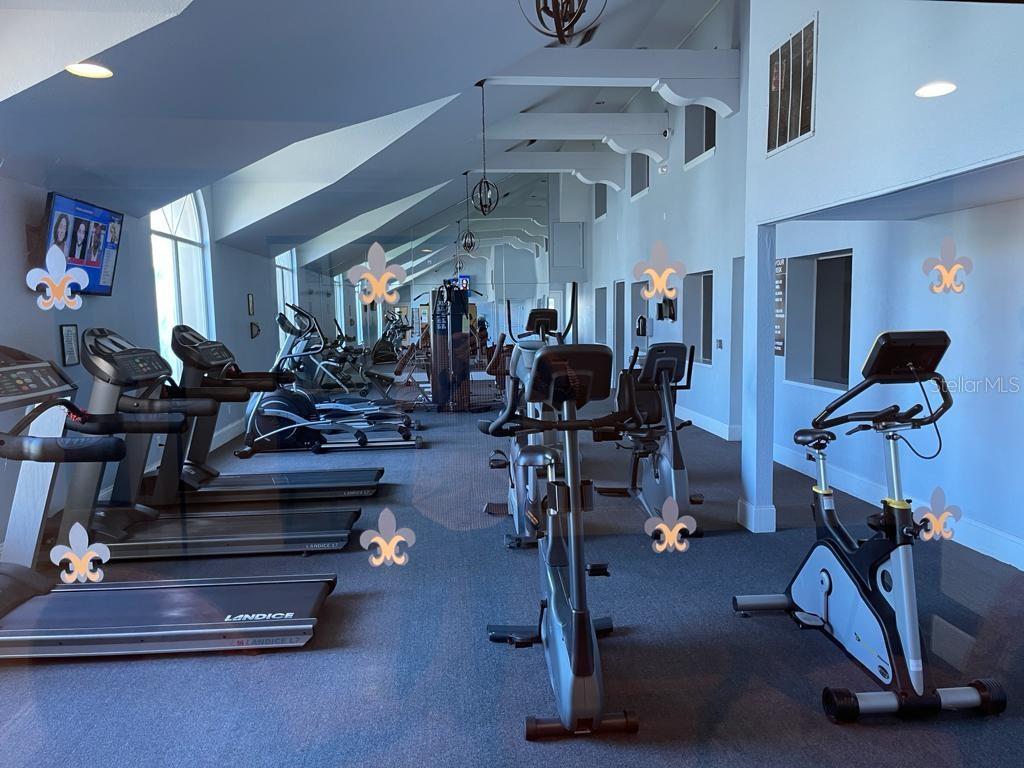RESIDENCES/MILLENIA - Residential Lease