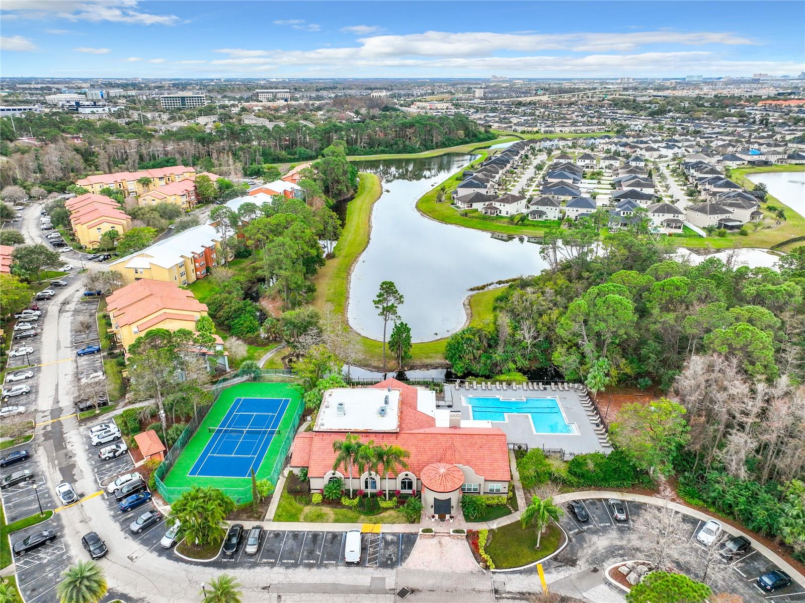 RESIDENCES/MILLENIA - Residential Lease