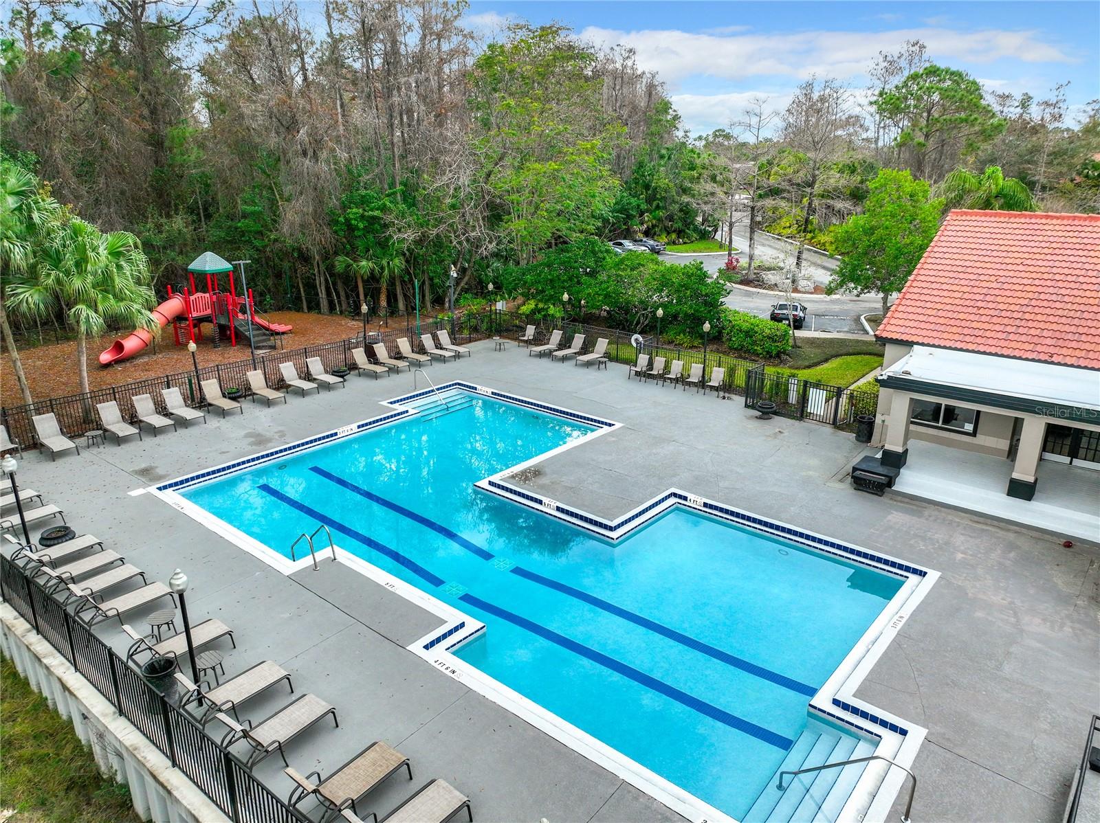 RESIDENCES/MILLENIA - Residential Lease