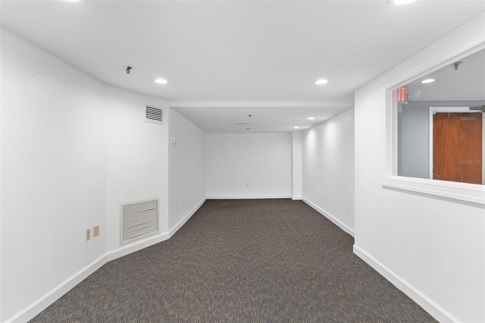 INTERSTATE INVESTMENT CO - Commercial Sale