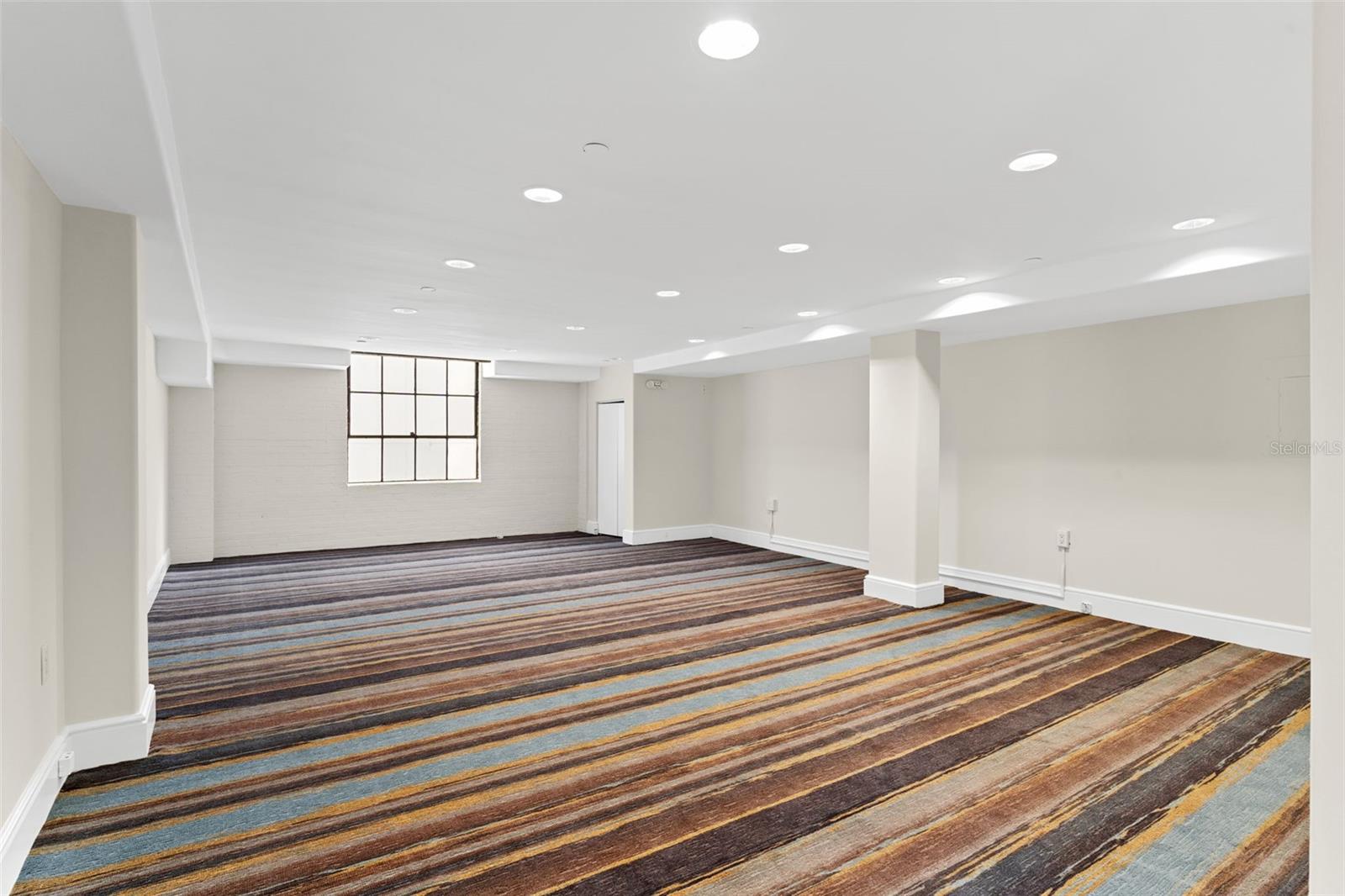INTERSTATE INVESTMENT CO - Commercial Sale