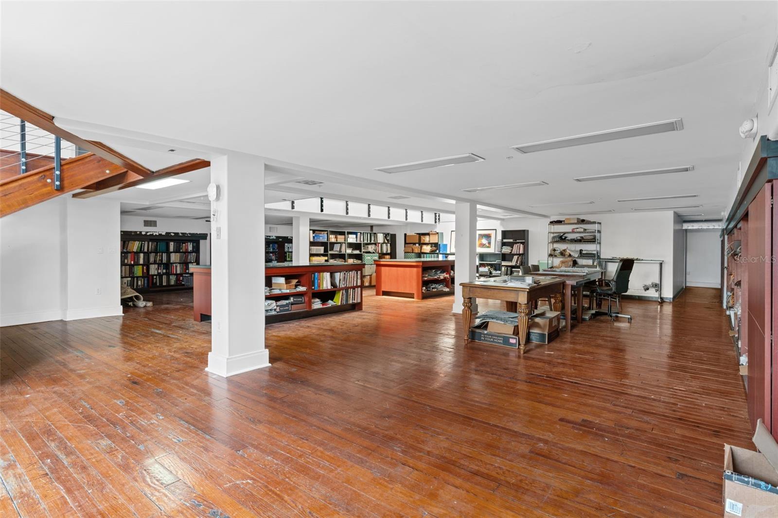 INTERSTATE INVESTMENT CO - Commercial Sale