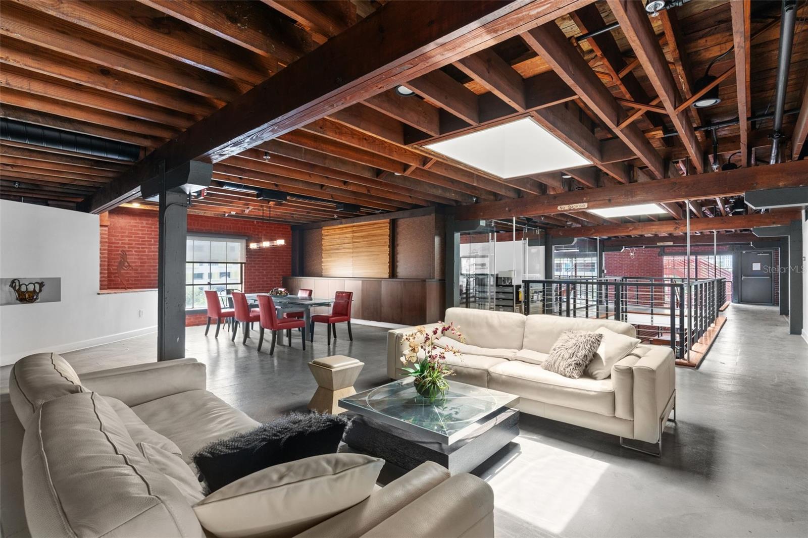 INTERSTATE INVESTMENT CO - Commercial Sale