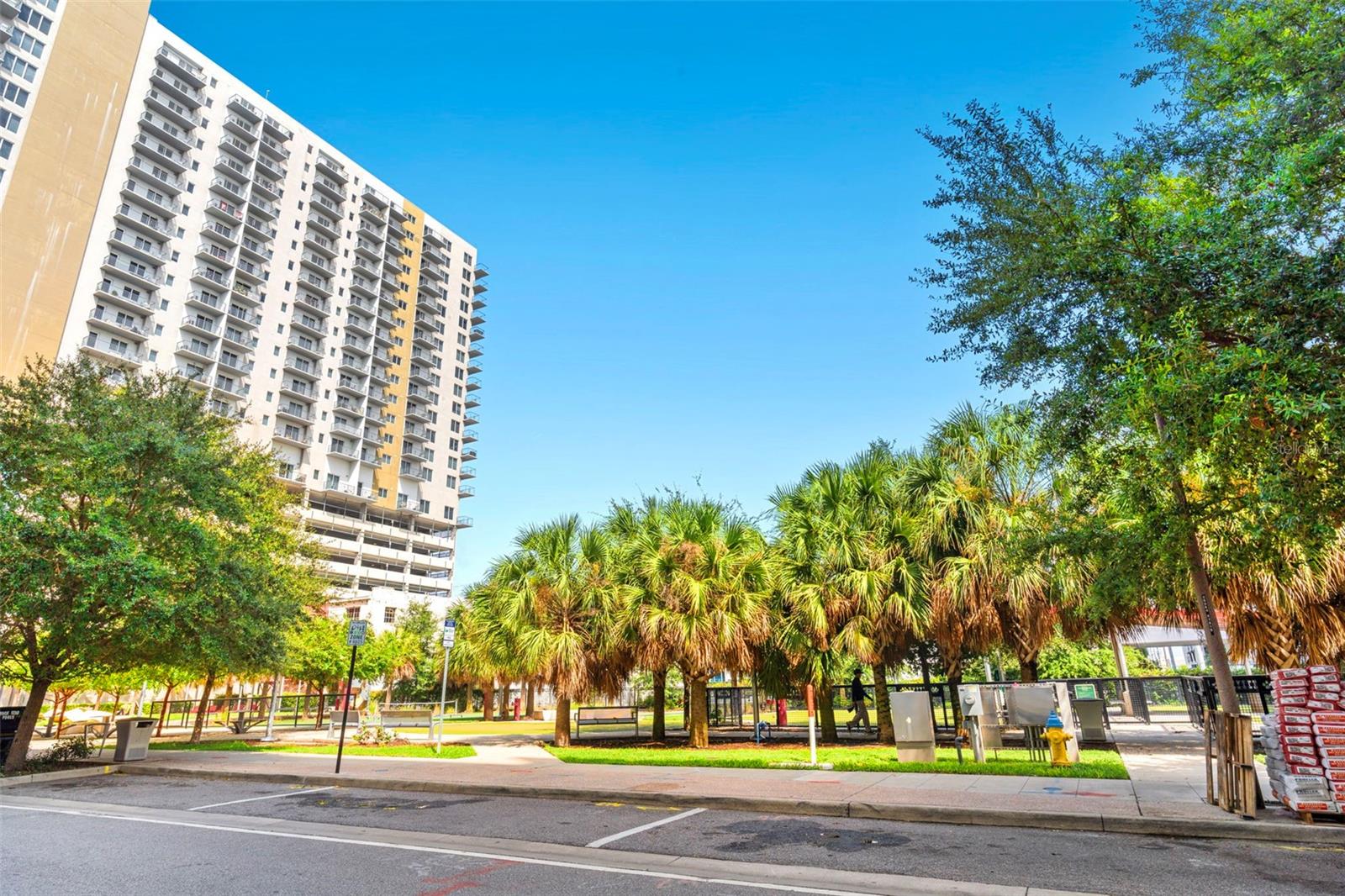 INTERSTATE INVESTMENT CO - Commercial Sale