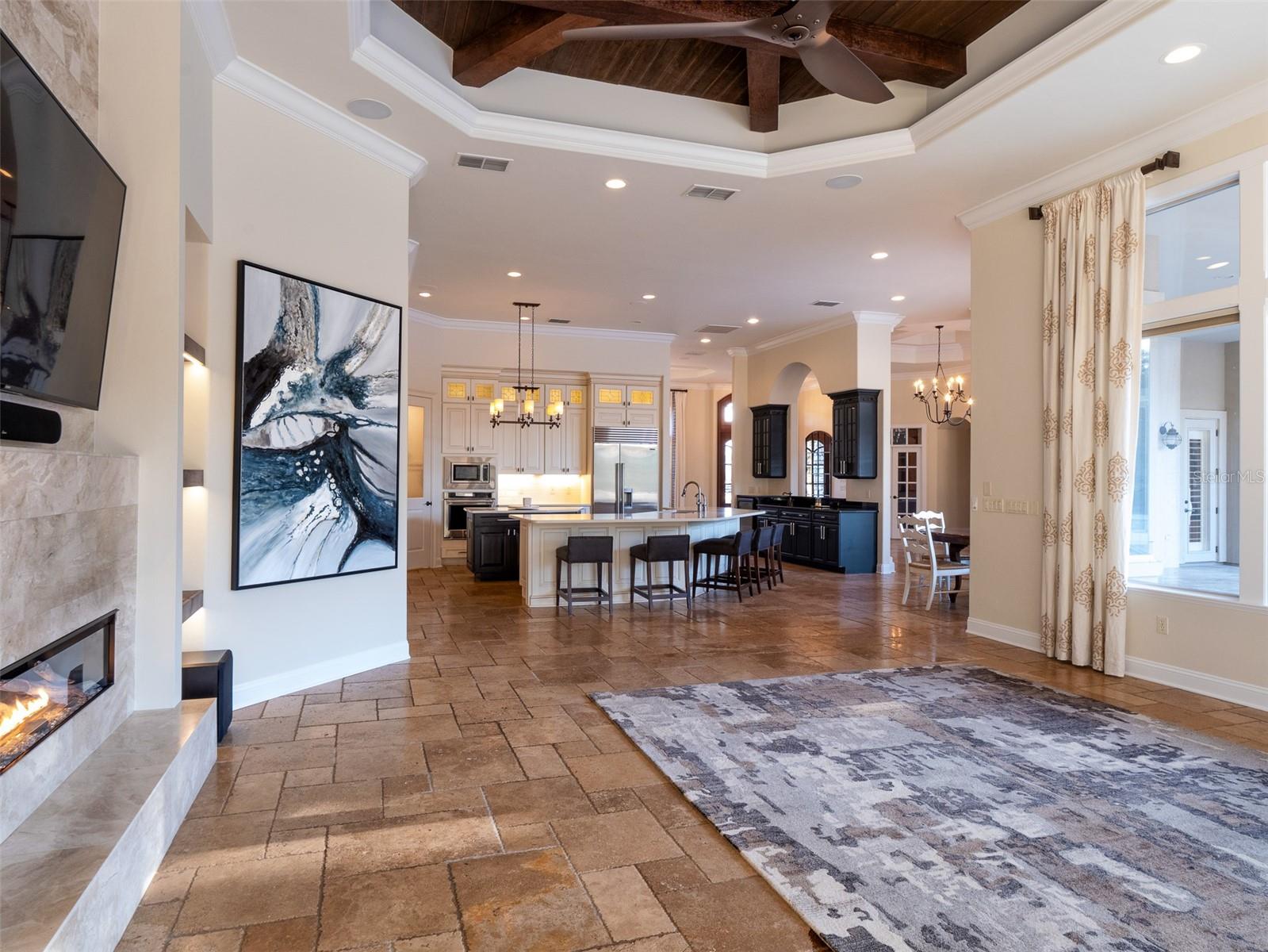 THE GROVE - Residential