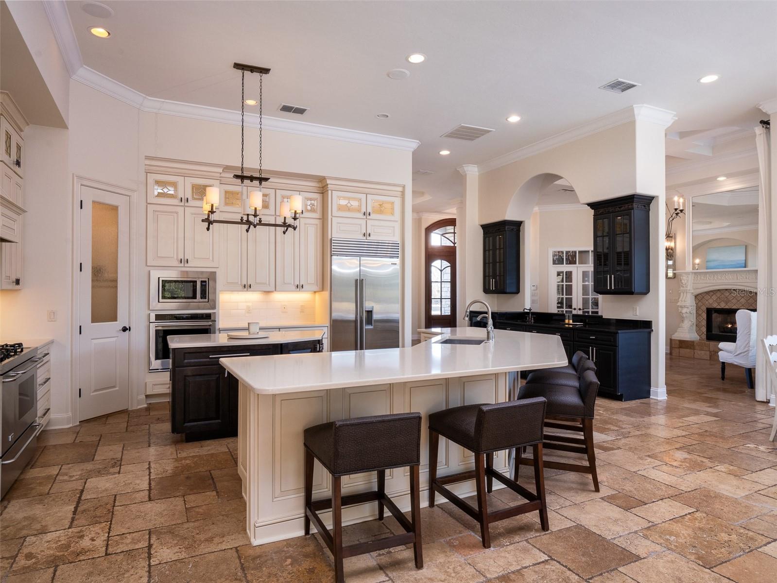 THE GROVE - Residential