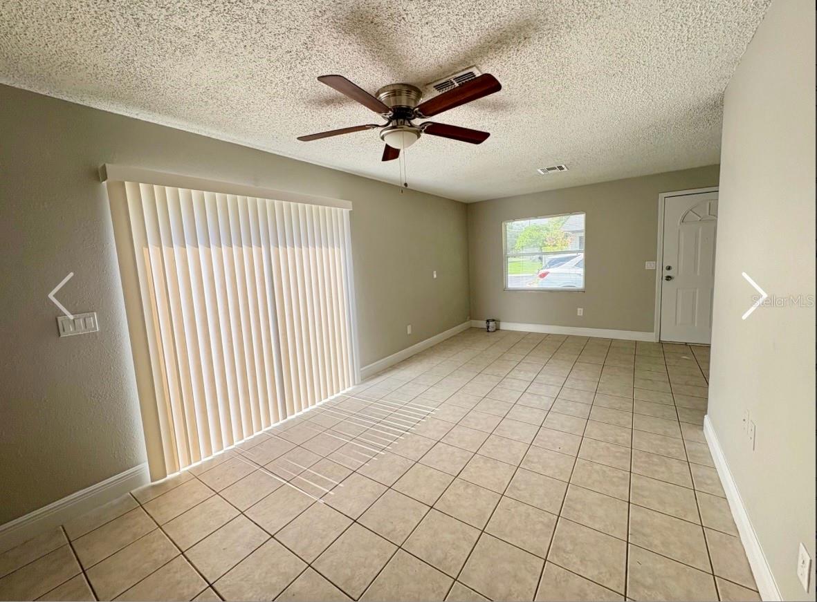 DREAMWOLD - Residential Lease