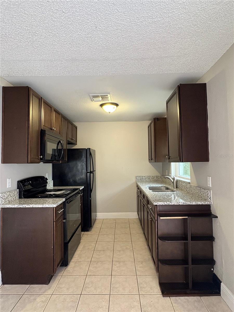 DREAMWOLD - Residential Lease