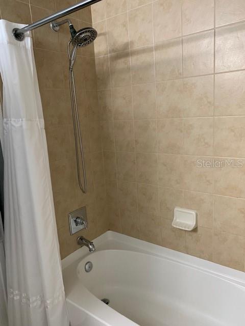 BROADWAY PROMENADE - Residential Lease