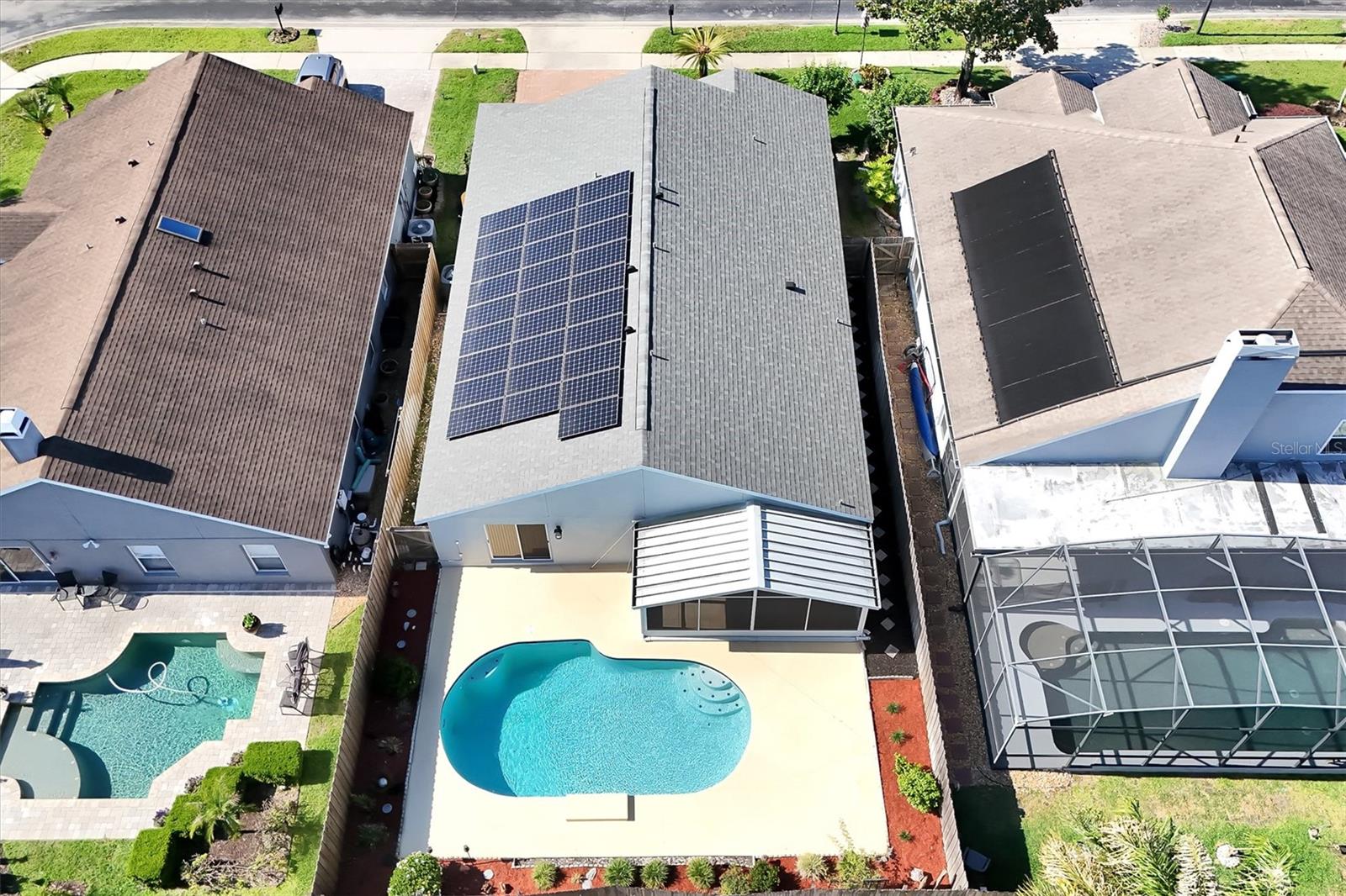 CAMERON GROVE - Residential