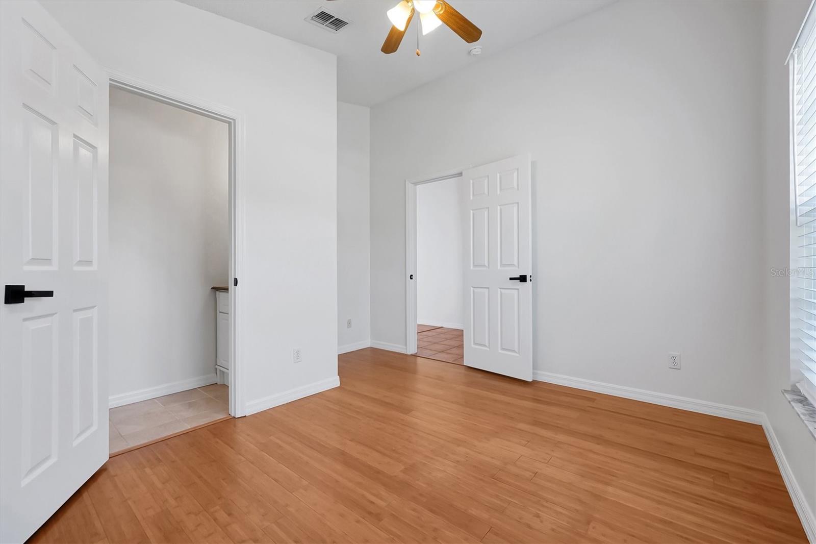 CAMERON GROVE - Residential