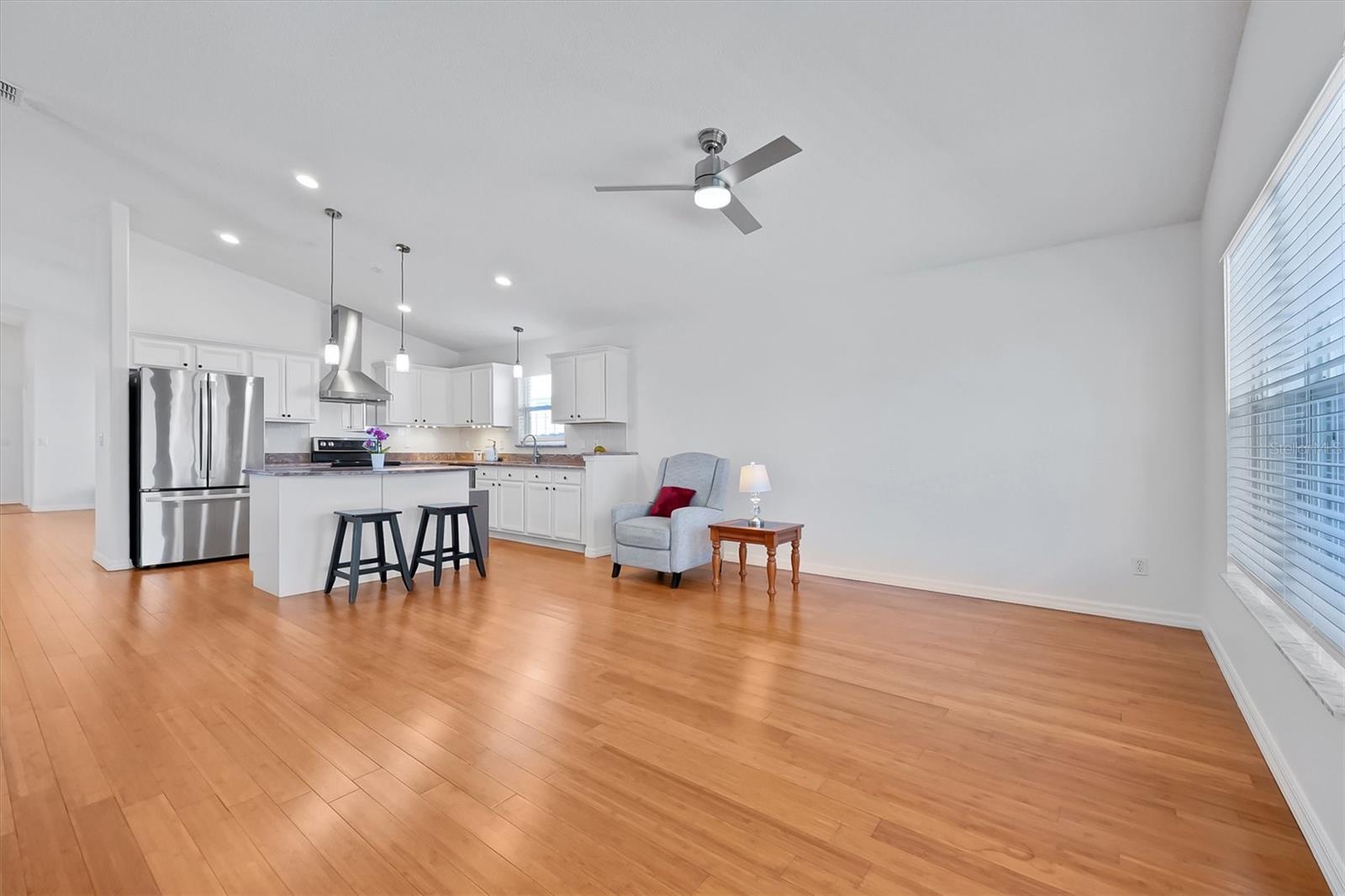 CAMERON GROVE - Residential