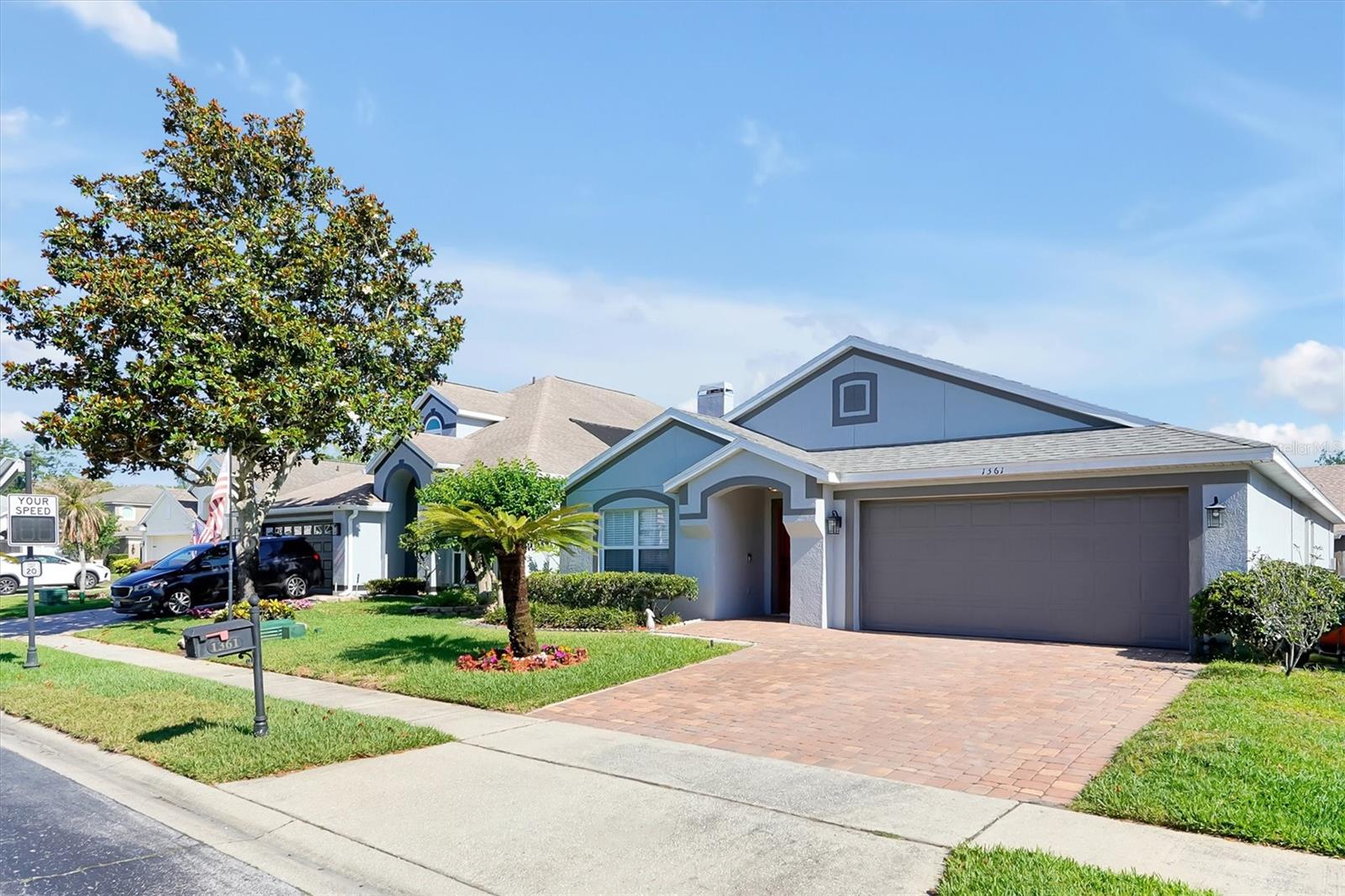 CAMERON GROVE - Residential