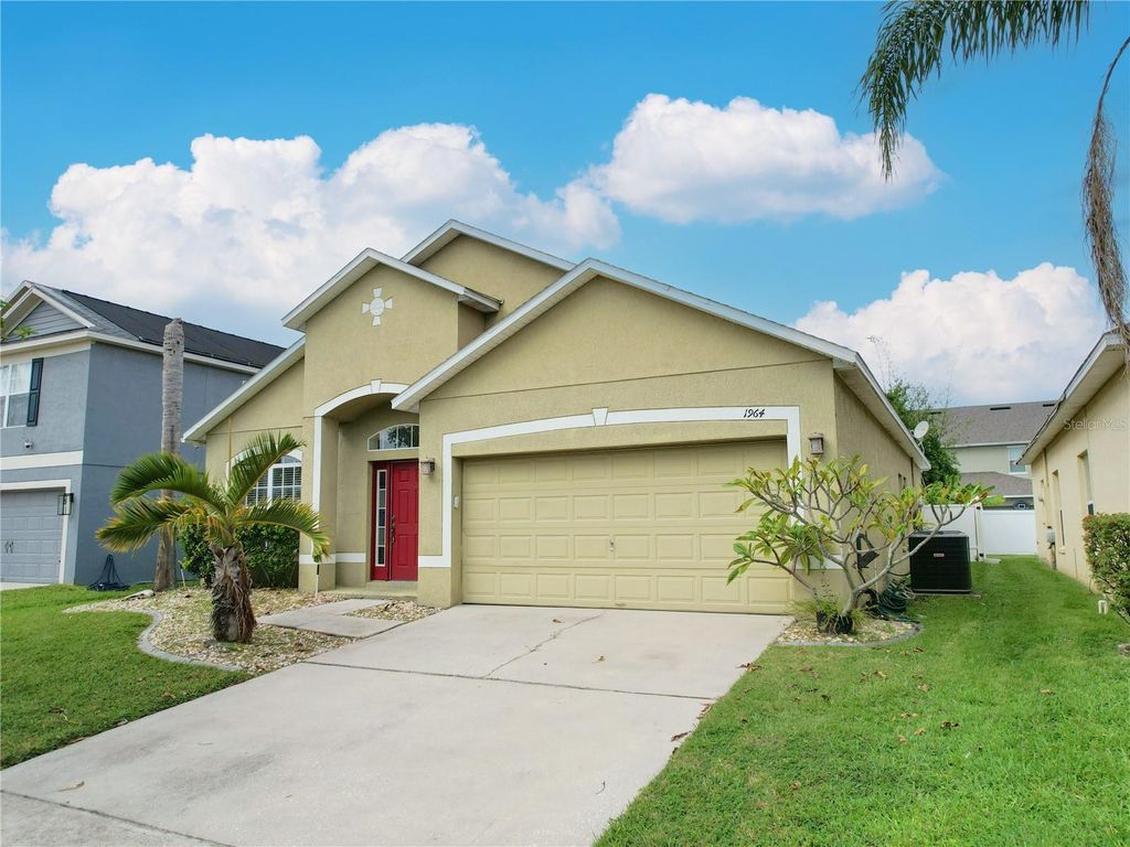 Photo of 1964 Canoe Creek Falls Drive, Orlando, FL 32824 (MLS # S5135904)
