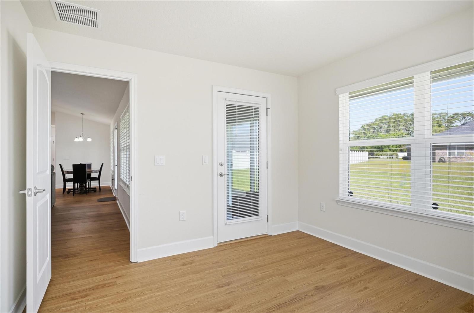 EAGLE LAKES - Residential