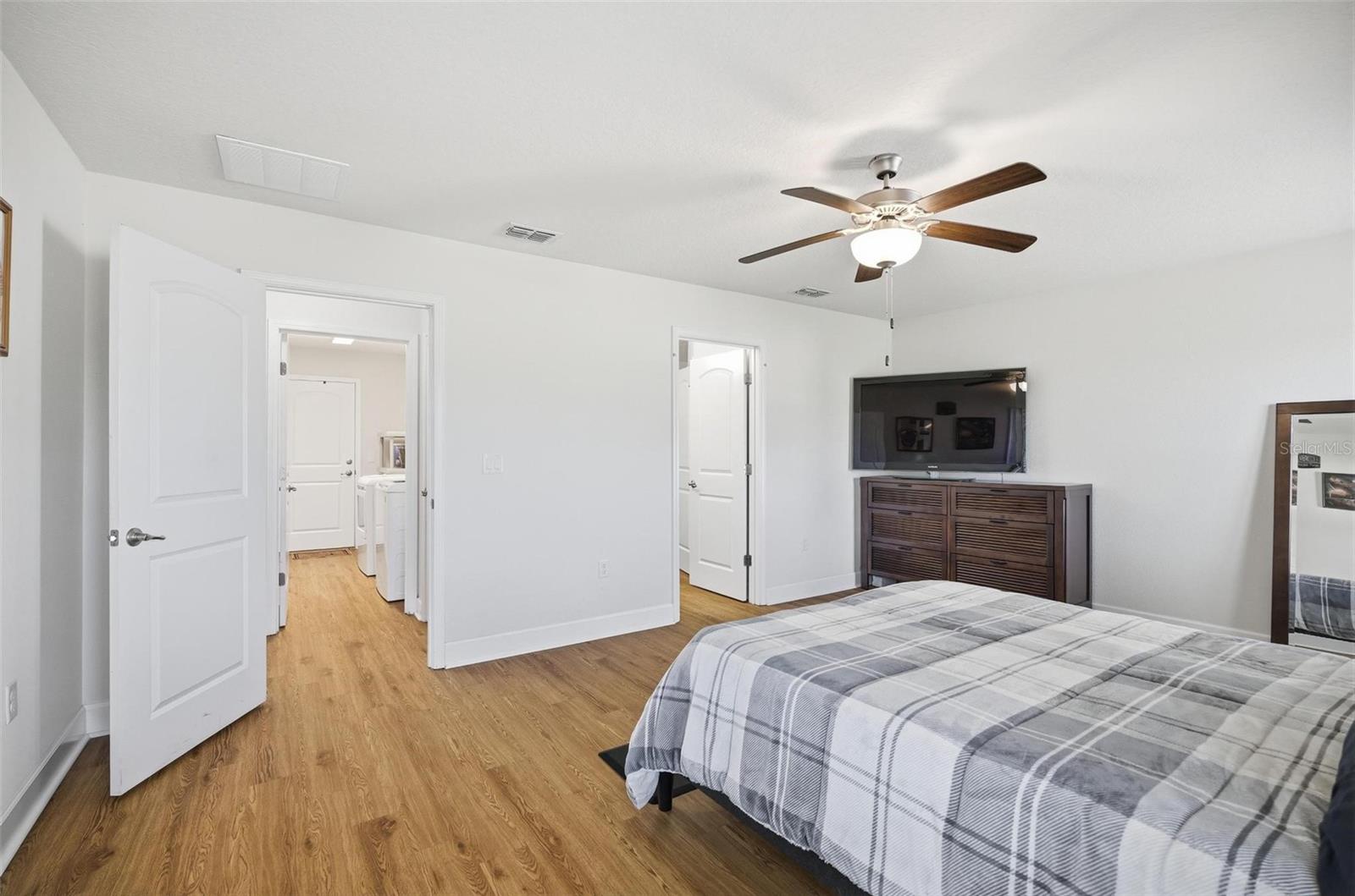 EAGLE LAKES - Residential